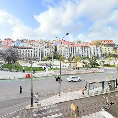 - Comfortable Downtown Stay! * Lisboa