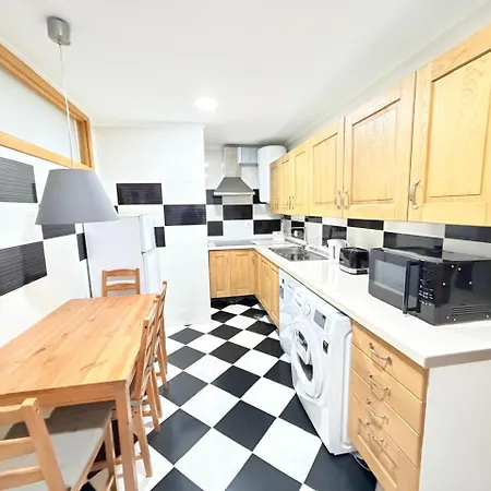 - Comfortable Downtown Stay! Lisboa